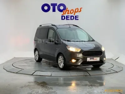 Ford Tourneo Courier 1.5 TDCi Titanium Plus